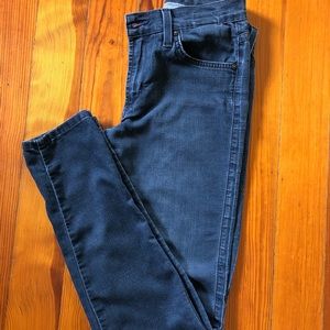 James Jeans  Mid Rise Skinny  Size 27  EUC